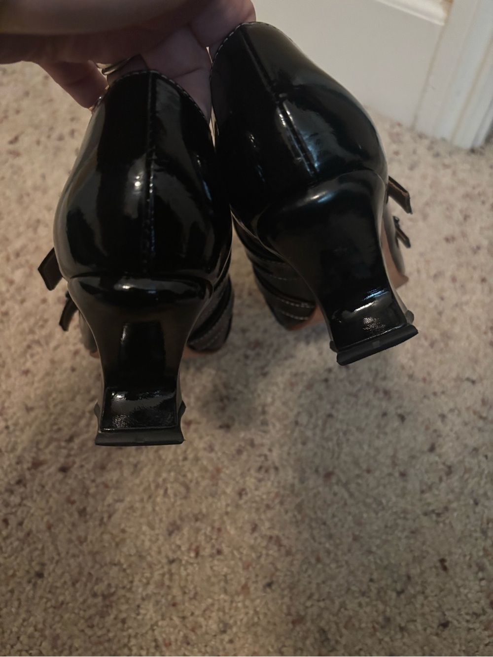 John fluevog CLASSY STROZZI BUCKLED LOAFER HEELS 8 swordfish - Picture 5 of 6
